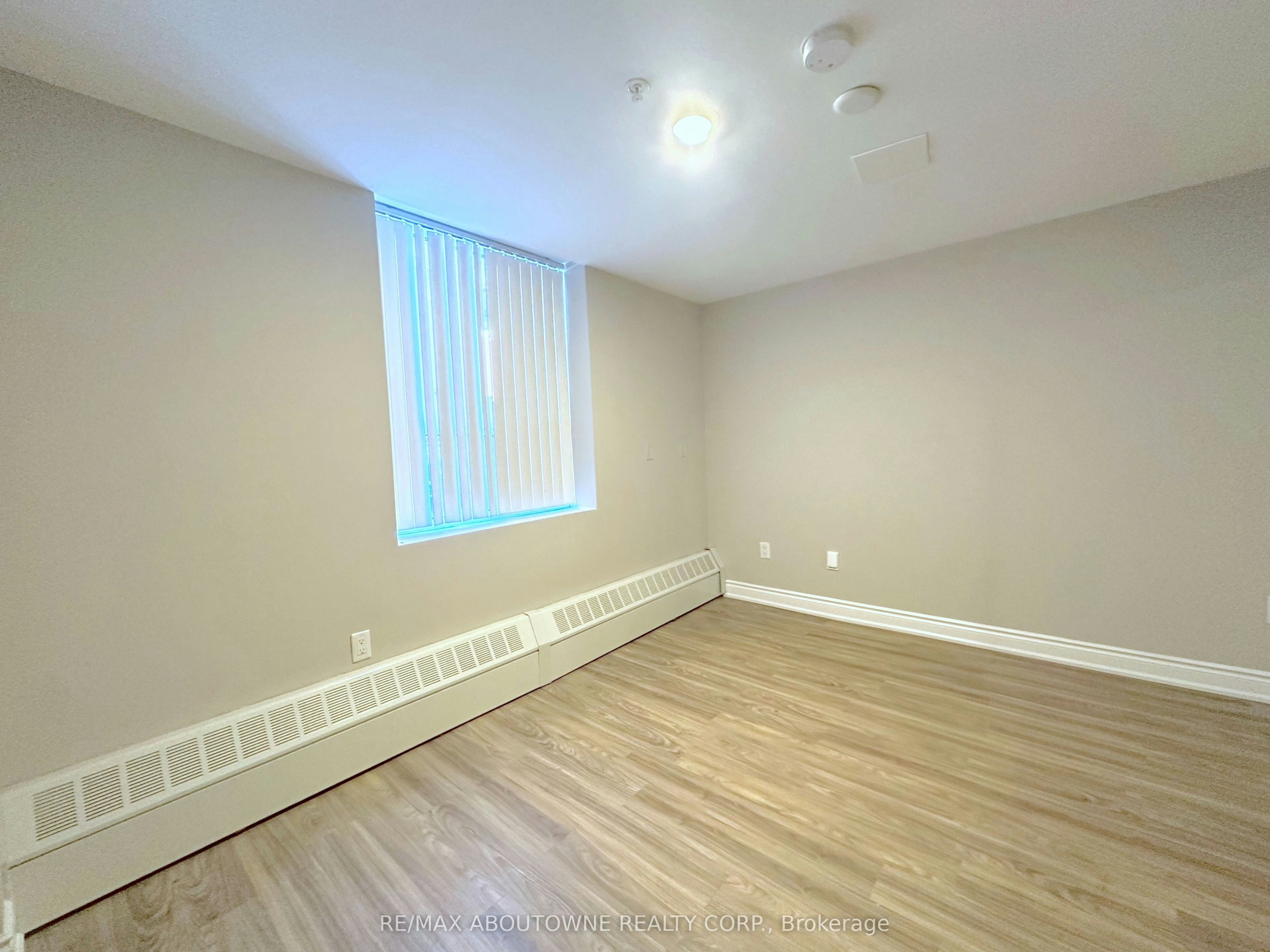 109-55 Lisgar Street, Toronto, ON, M6J 3X6 - 8
