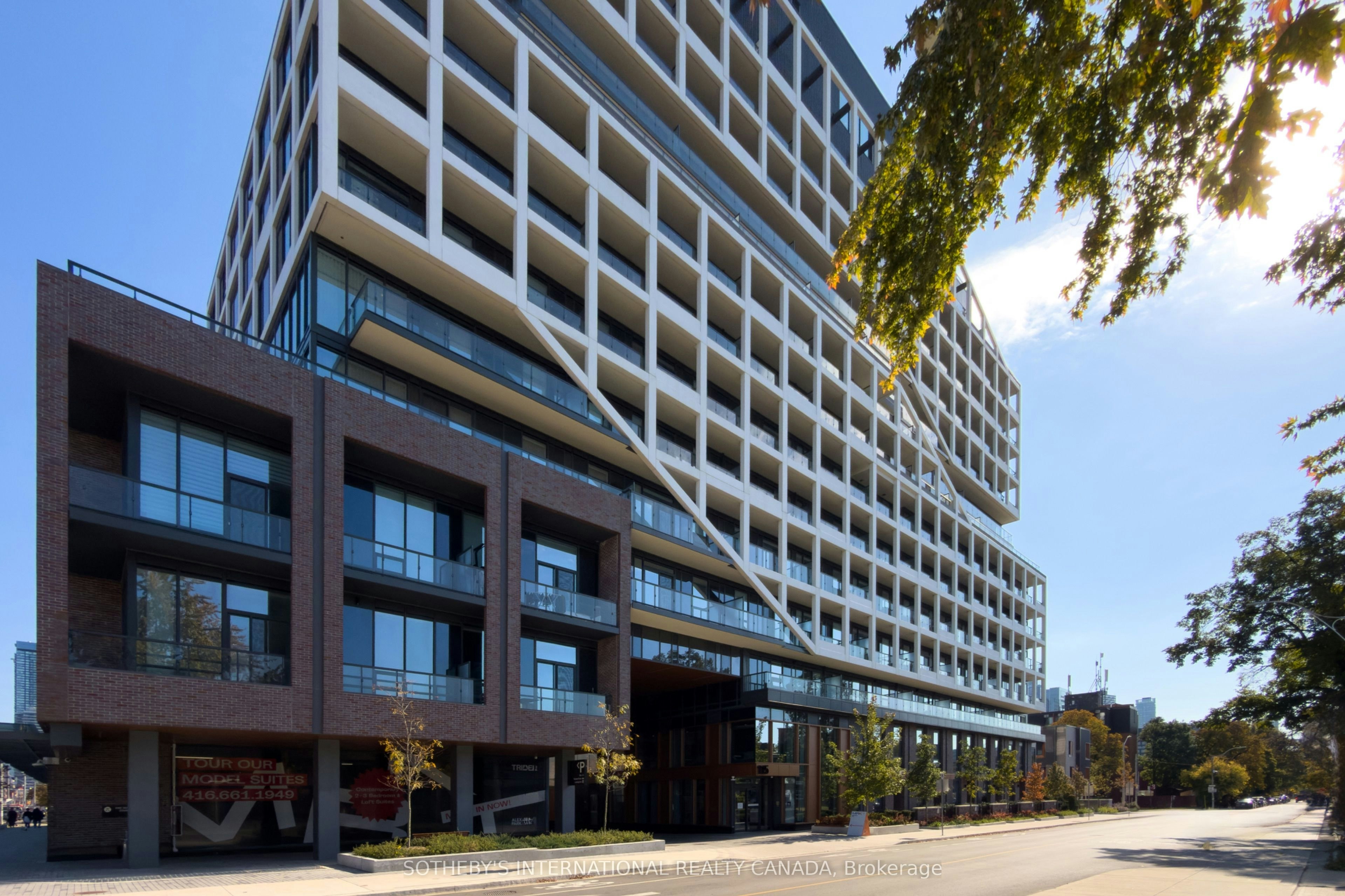 PH04-115 Denison Avenue, Toronto, ON, M5T 0E6