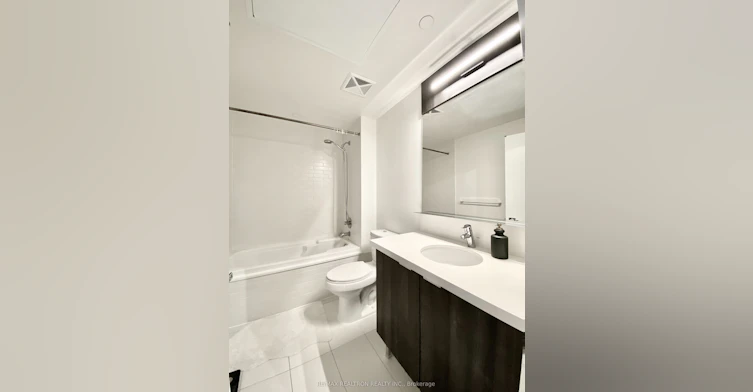 710-21 Widmer Street, Toronto, ON, M5V 0B8 - 16