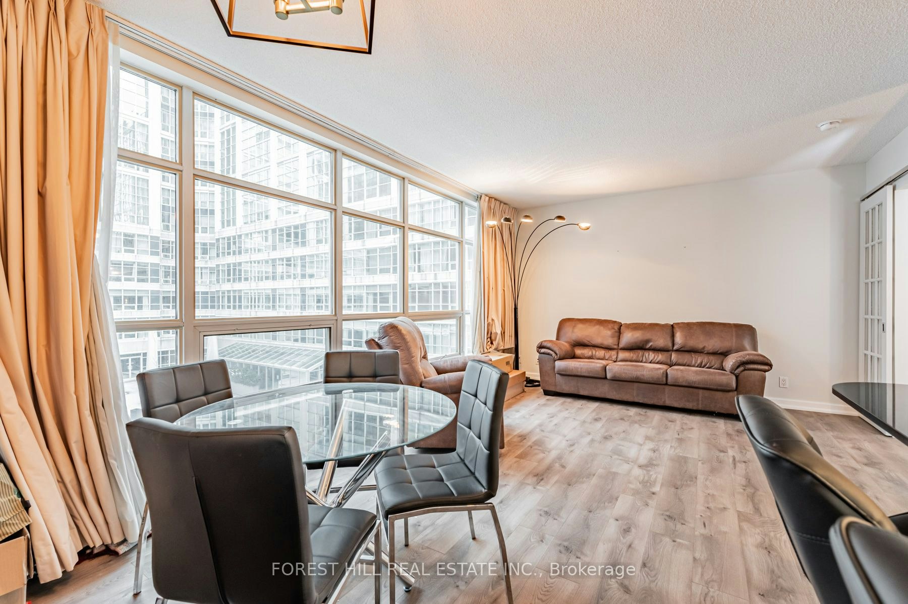 424-350 Wellington Street W, Toronto, ON, M5V 3W9 - 8