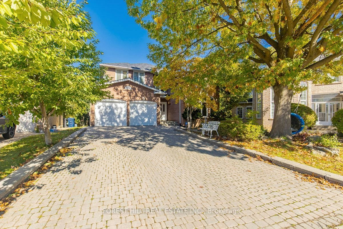 22 Jardin Hill Court, Toronto, ON, M2H 3R8