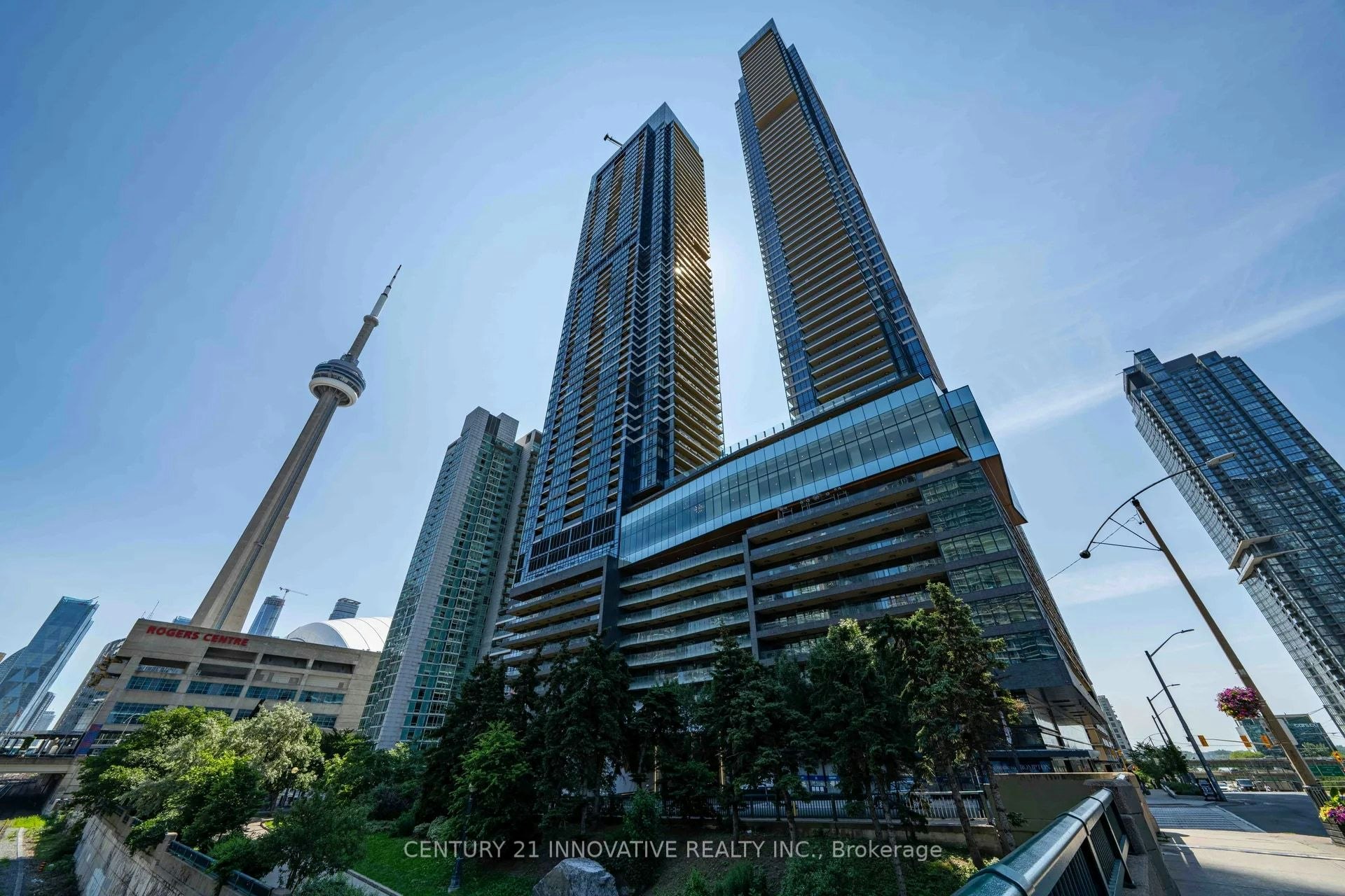 5702-1 Concord Cityplace Way, Toronto, ON, M5V 0X3 - 50