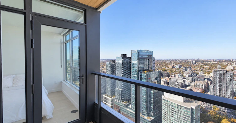 5702-1 Concord Cityplace Way, Toronto, ON, M5V 0X3 - 22