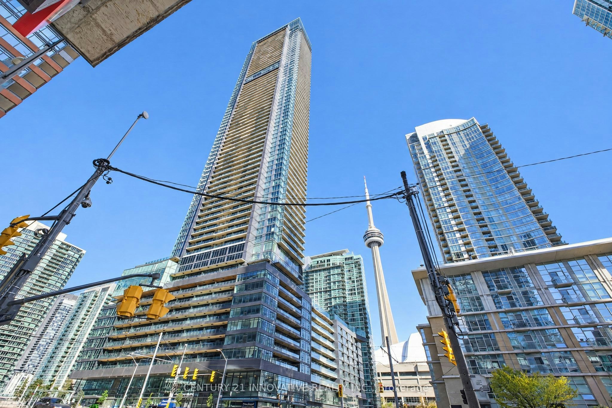 5702-1 Concord Cityplace Way, Toronto, ON, M5V 0X3