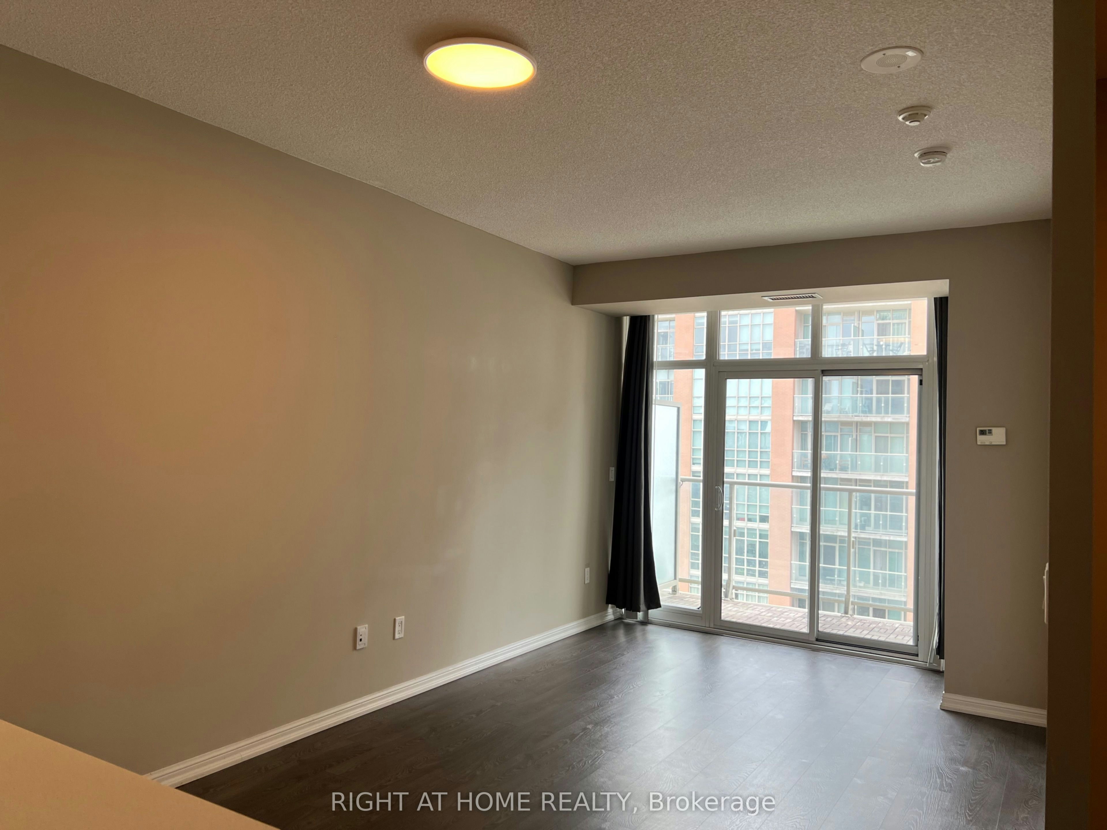 1906-65 East Liberty Street, Toronto, ON, M6K 3R2 - 9