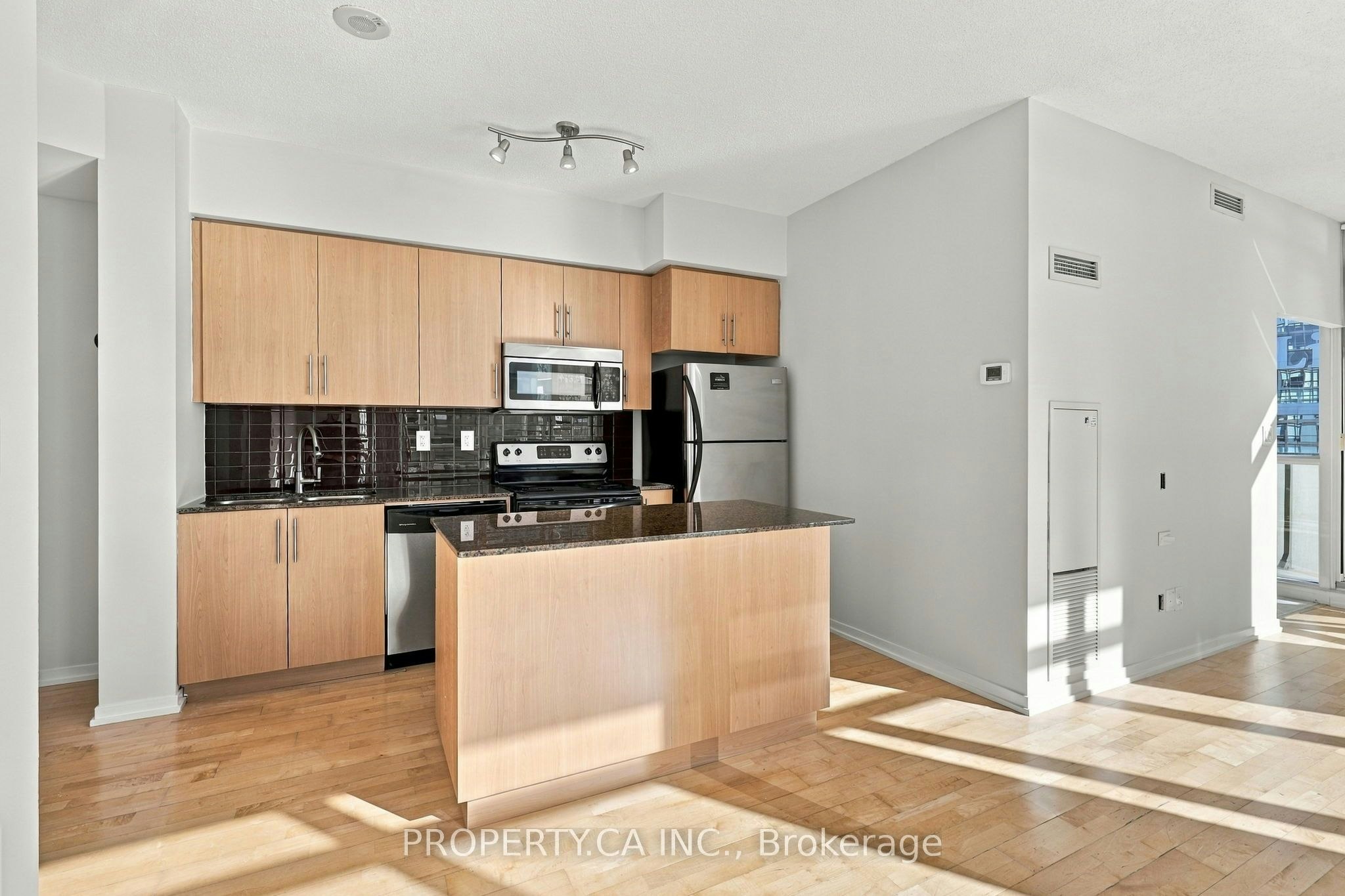 4310-55 Bremner Boulevard, Toronto, ON, M5J 0A6 - 8