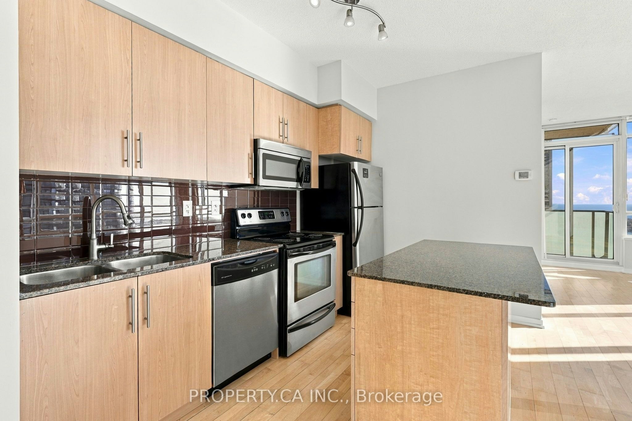 4310-55 Bremner Boulevard, Toronto, ON, M5J 0A6 - 7