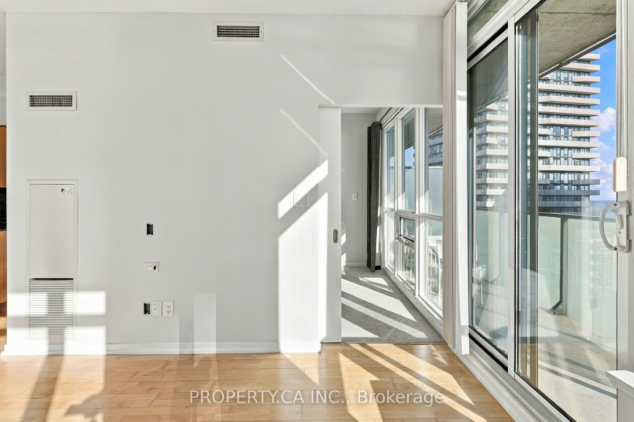 4310-55 Bremner Boulevard, Toronto, ON, M5J 0A6 - 15