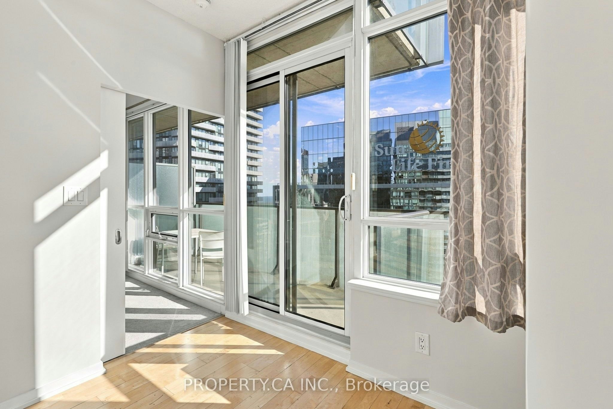 4310-55 Bremner Boulevard, Toronto, ON, M5J 0A6 - 11