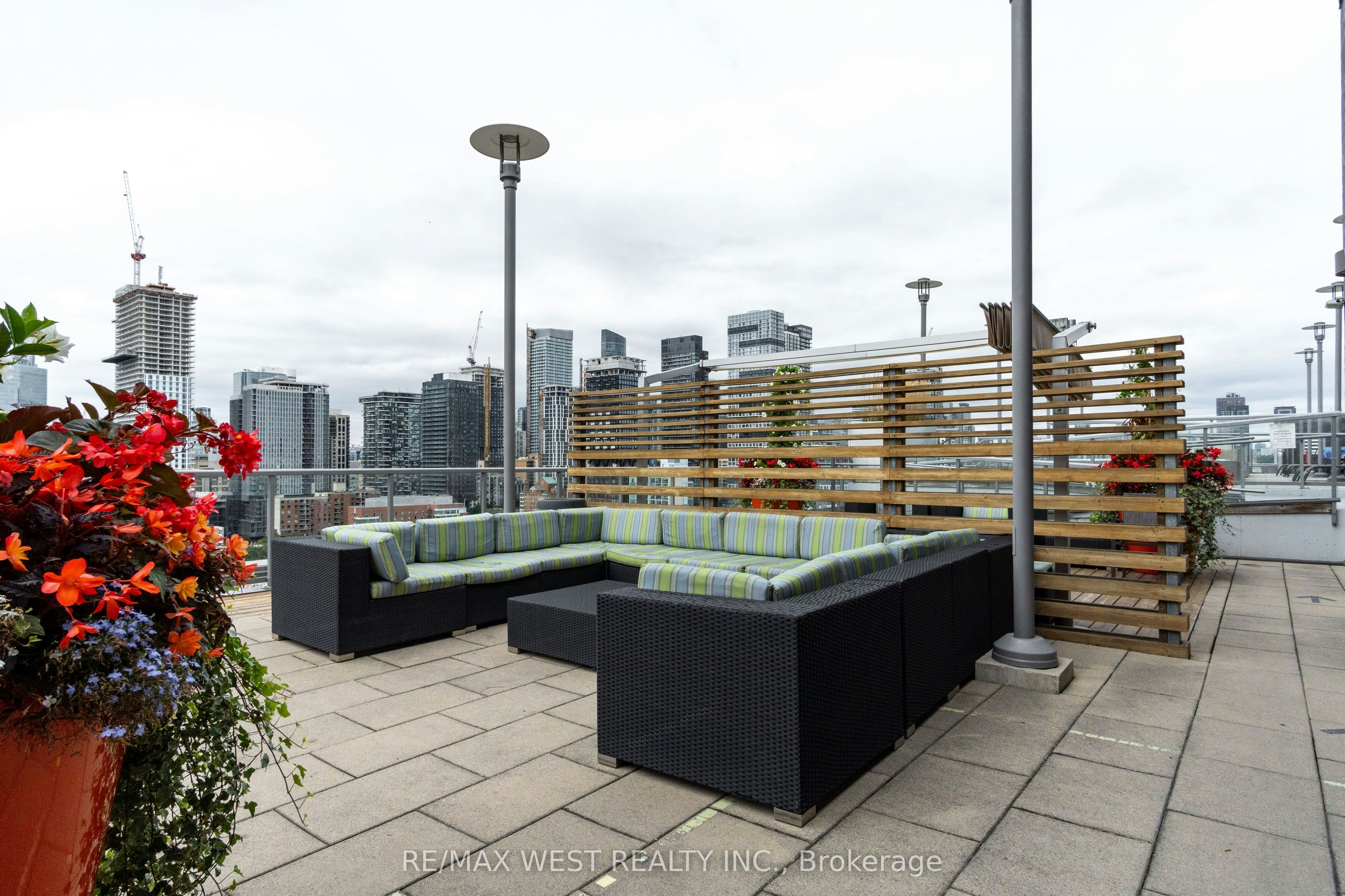 LPH 1611-320 Richmond Street E, Toronto, ON, M5A 1P9 - 30