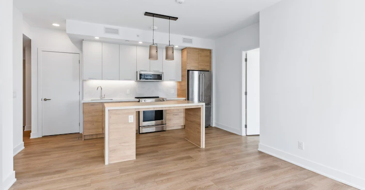 1109-200 Redpath Avenue, Toronto, ON, M4P 0E6