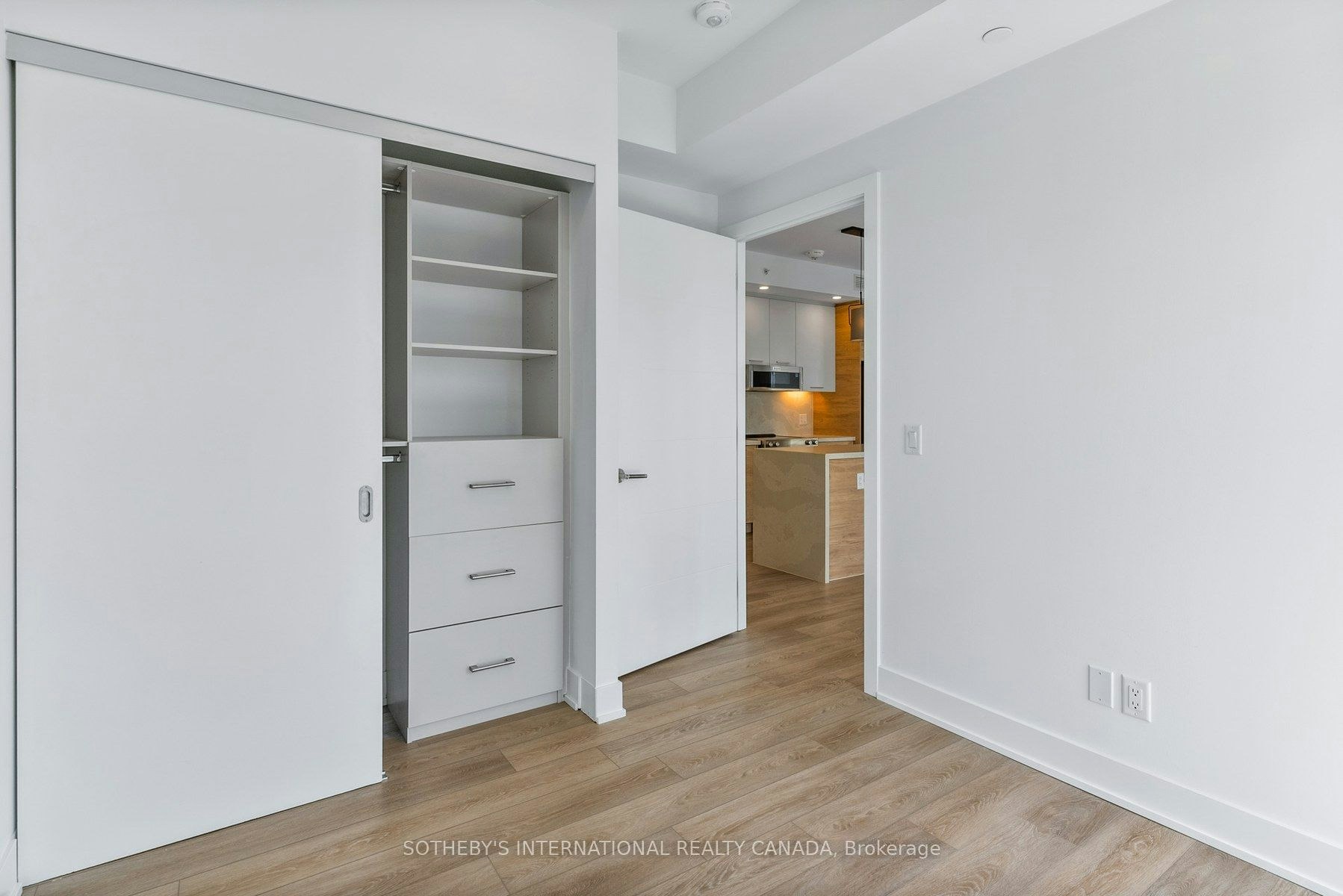 1109-200 Redpath Avenue, Toronto, ON, M4P 0E6 - 14