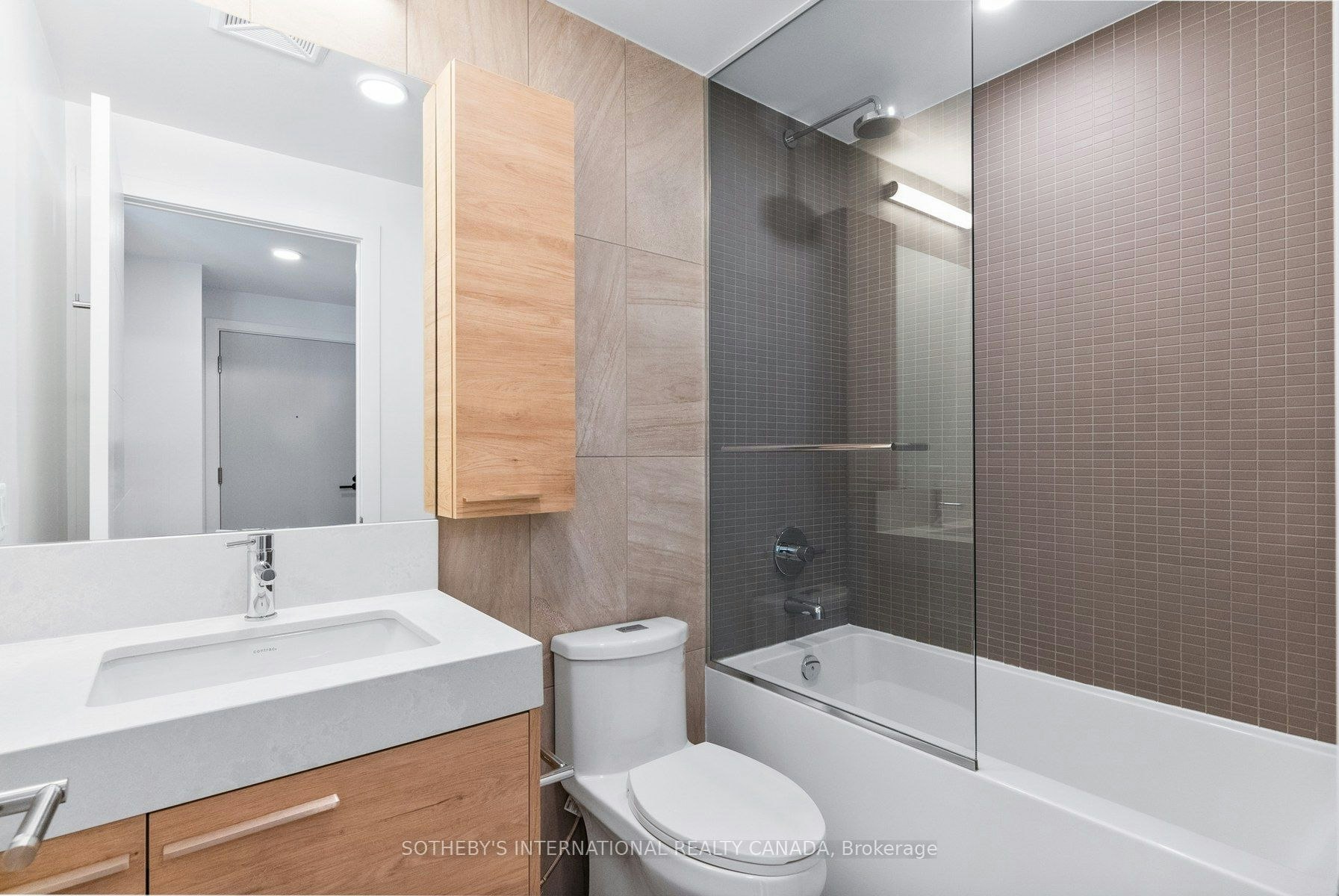1109-200 Redpath Avenue, Toronto, ON, M4P 0E6 - 3