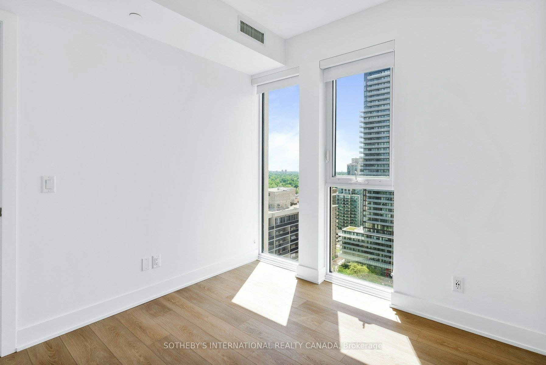 1109-200 Redpath Avenue, Toronto, ON, M4P 0E6 - 12
