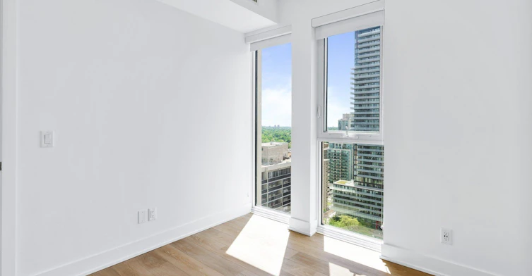 1109-200 Redpath Avenue, Toronto, ON, M4P 0E6 - 12