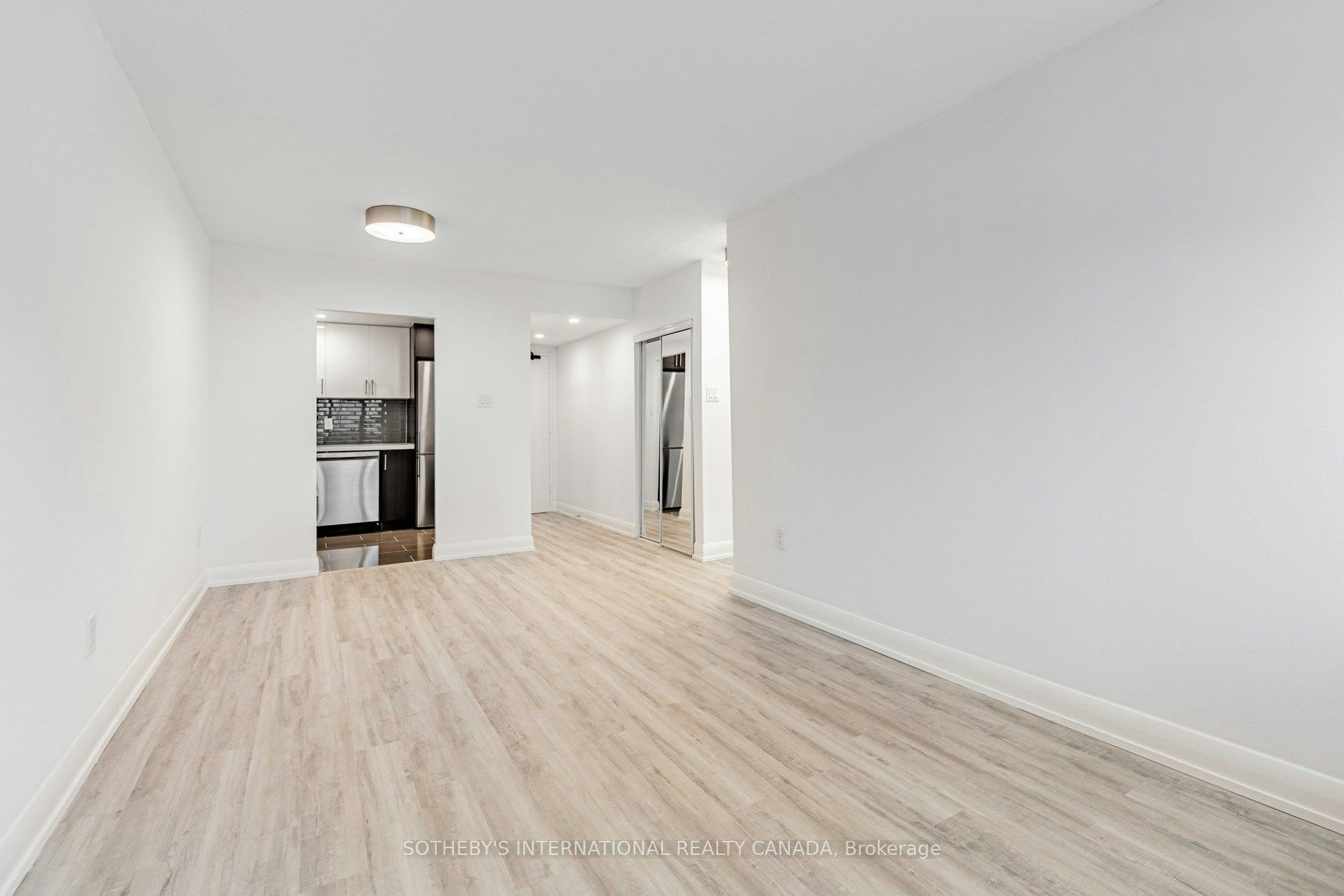 S1015-191 Sherbourne Street, Toronto, ON, M5A 3X1 - 3