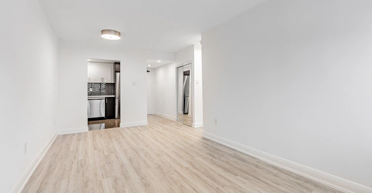 S1015-191 Sherbourne Street, Toronto, ON, M5A 3X1 - 3