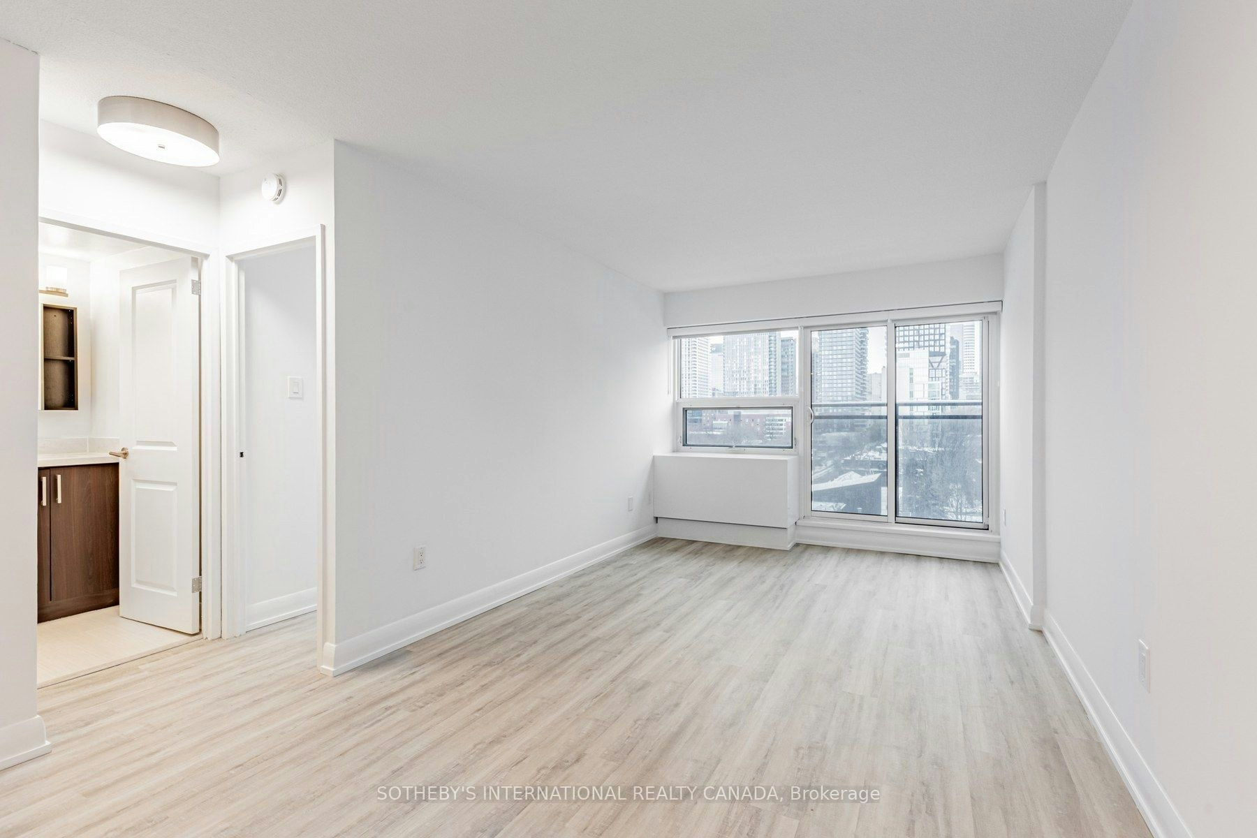 S1015-191 Sherbourne Street, Toronto, ON, M5A 3X1 - 2