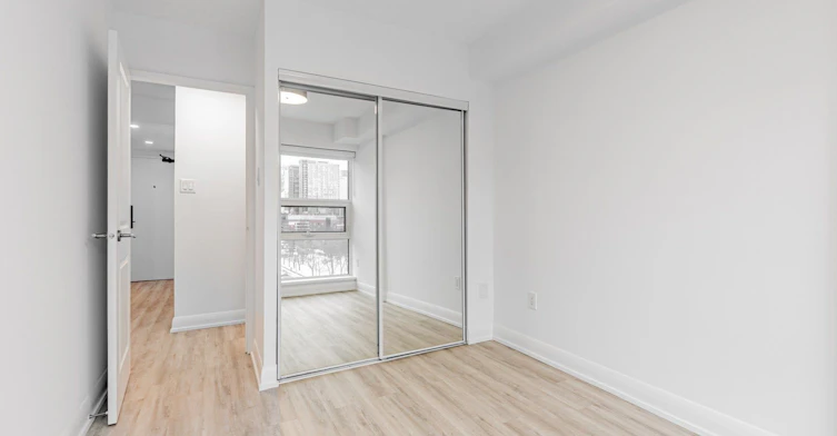 S1015-191 Sherbourne Street, Toronto, ON, M5A 3X1 - 9