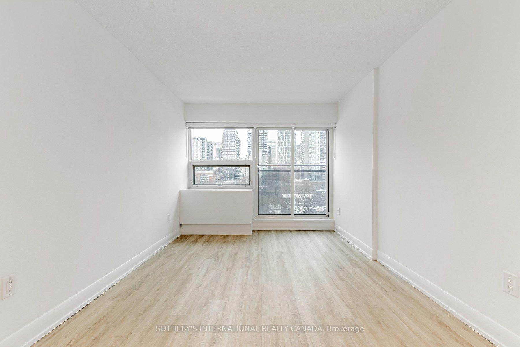 S1015-191 Sherbourne Street, Toronto, ON, M5A 3X1 - 10