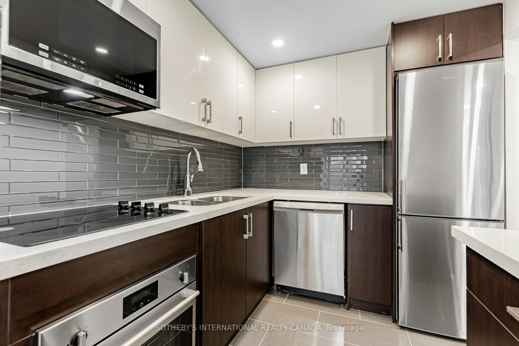 S1015-191 Sherbourne Street, Toronto, ON, M5A 3X1 - 5