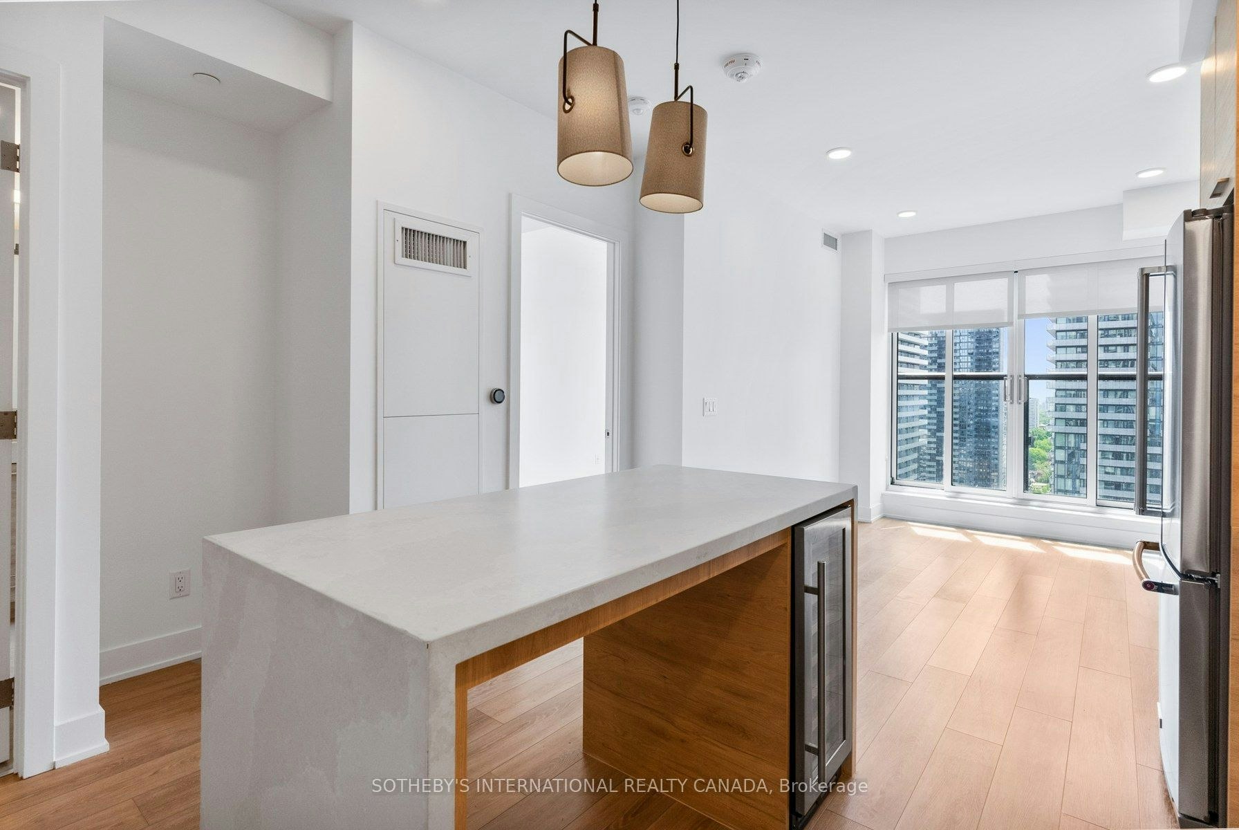 303-200 Redpath Avenue, Toronto, ON, M4P 0E6 - 2