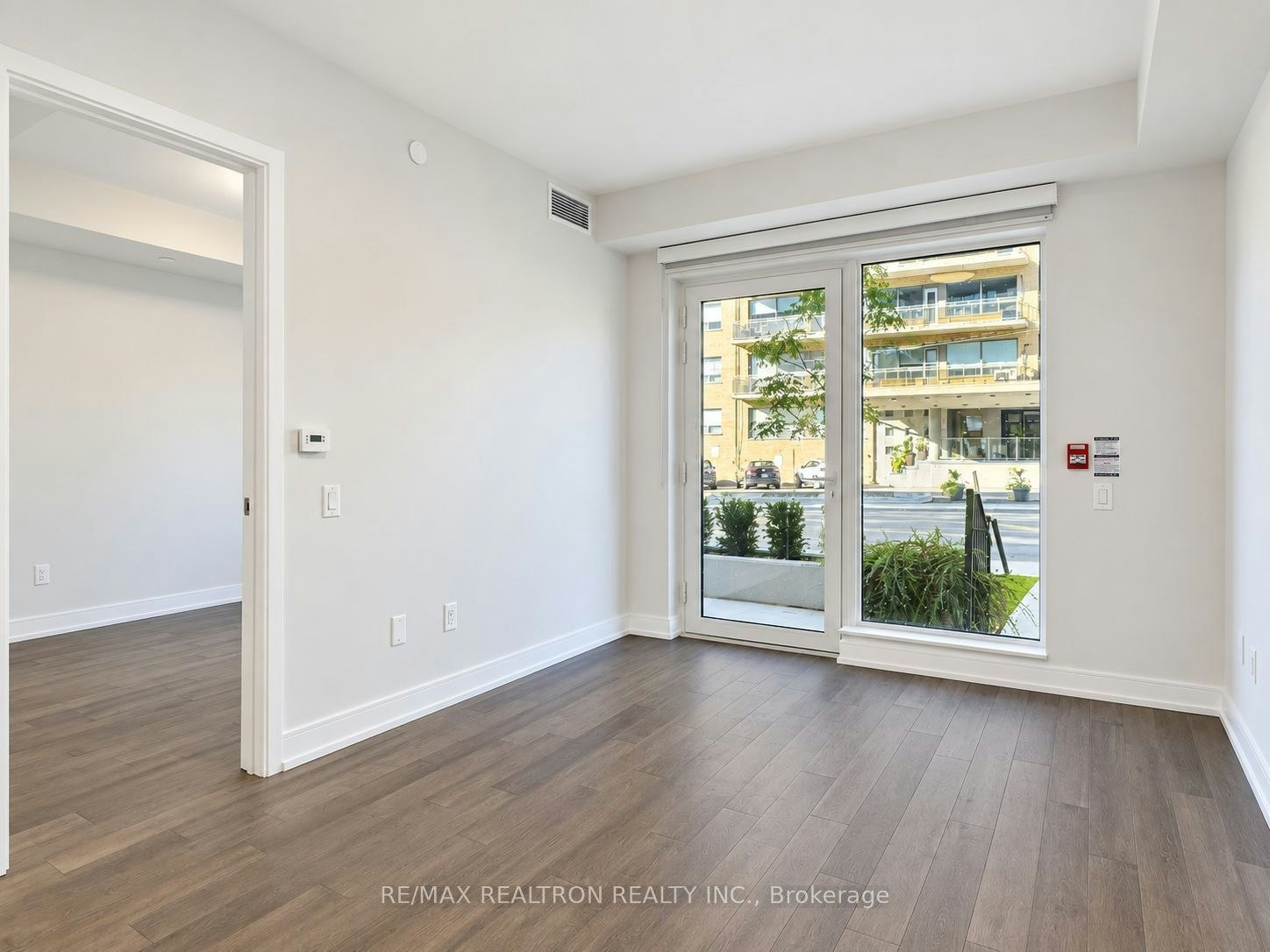 103-2525 Bathurst Street, Toronto, ON, M6B 2Y9 - 5