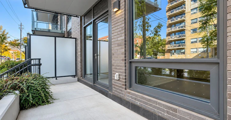 103-2525 Bathurst Street, Toronto, ON, M6B 2Y9 - 11