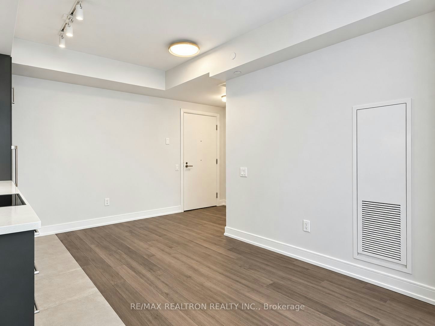 103-2525 Bathurst Street, Toronto, ON, M6B 2Y9 - 3