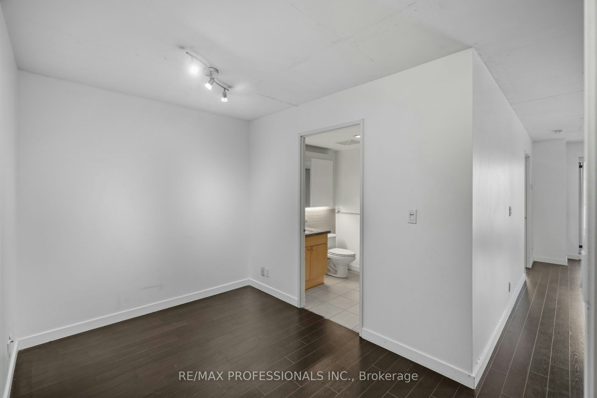 320-1005 King Street W, Toronto, ON, M6K 3M8 - 6