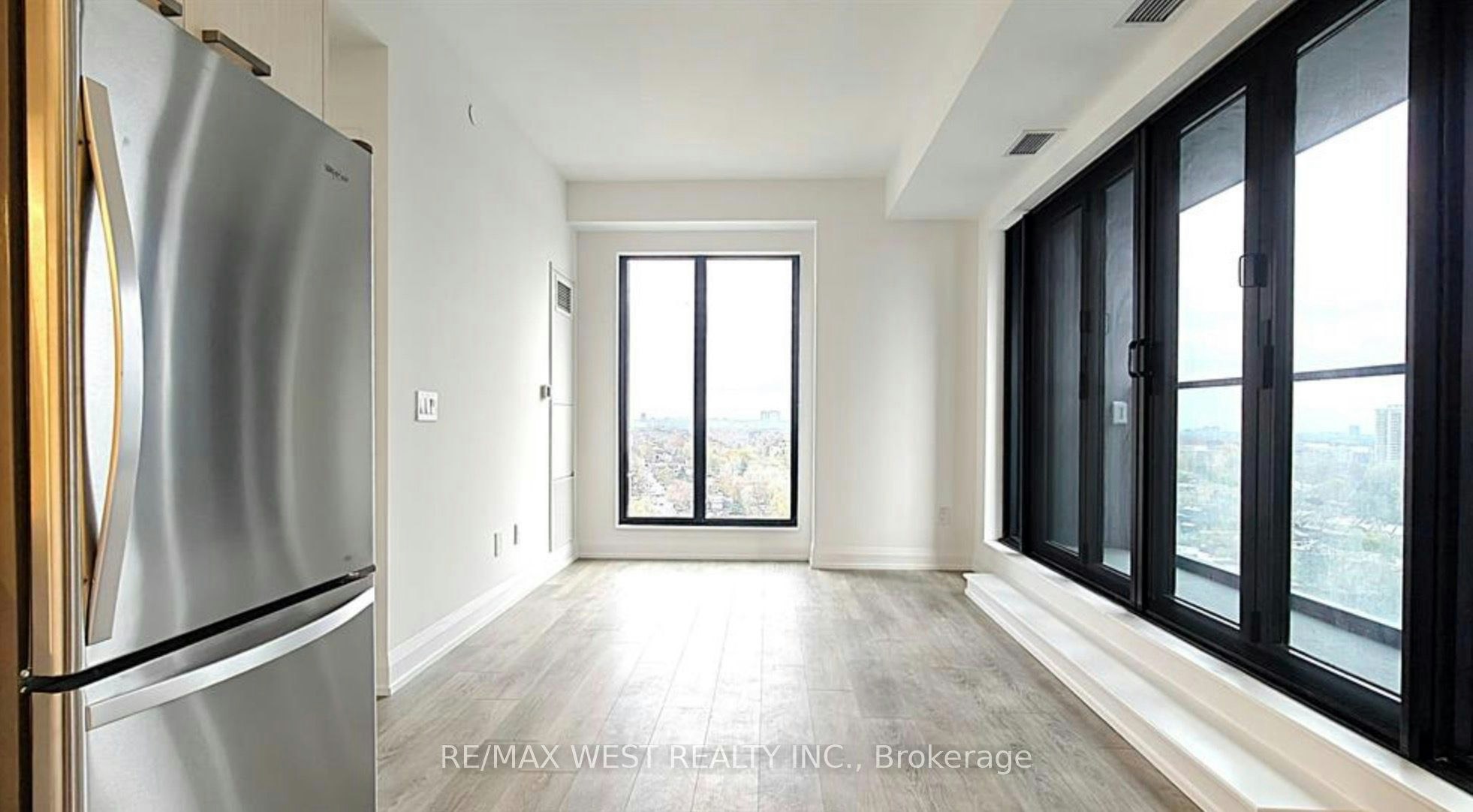1503-20 Soudan Avenue, Toronto, ON, M4S 0E2 - 4