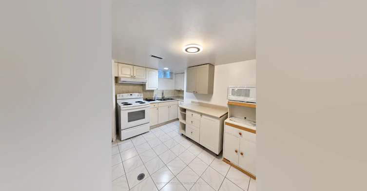 Bsmnt-85 Patricia Avenue, Toronto, ON, M2M 1J1 - 5