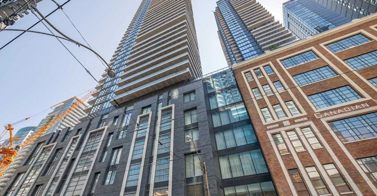 5301-125 Blue Jays Way, Toronto, ON, M5V 0N5 - 18