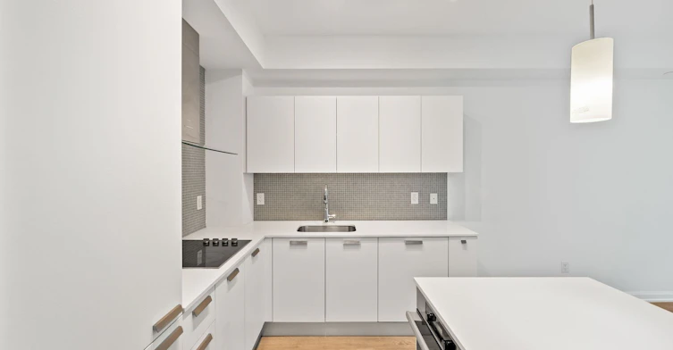 1104-9 Bogert Avenue, Toronto, ON, M2N 1K4 - 3