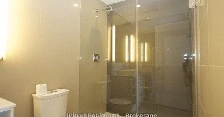 407-21 Clairtrell Road, Toronto, ON, M2N 0G8 - 3