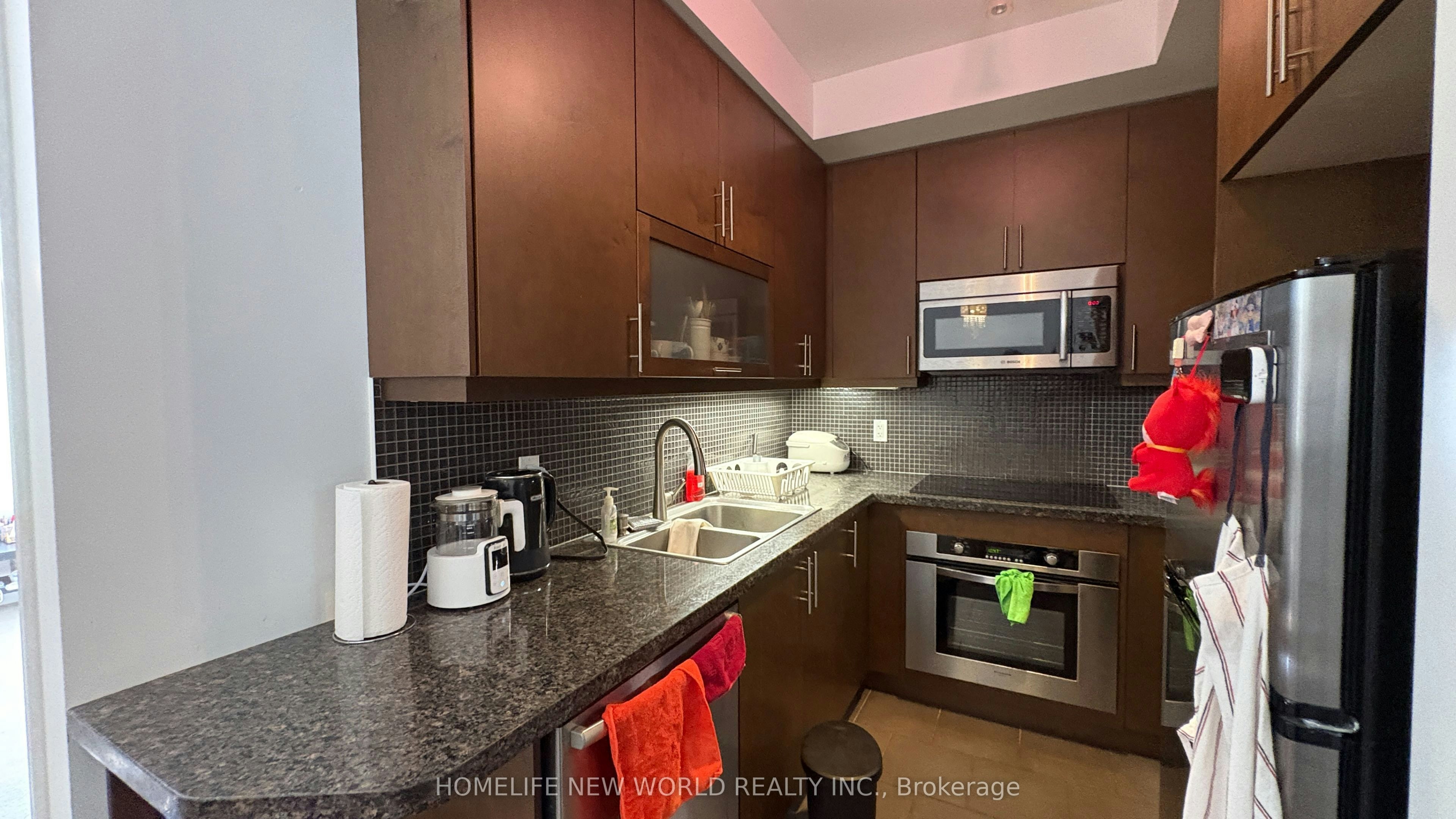 1507-35 Balmuto Street, Toronto, ON, M4Y 0A3 - 11