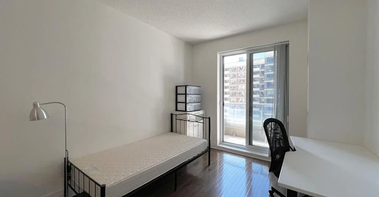 1507-35 Balmuto Street, Toronto, ON, M4Y 0A3 - 2