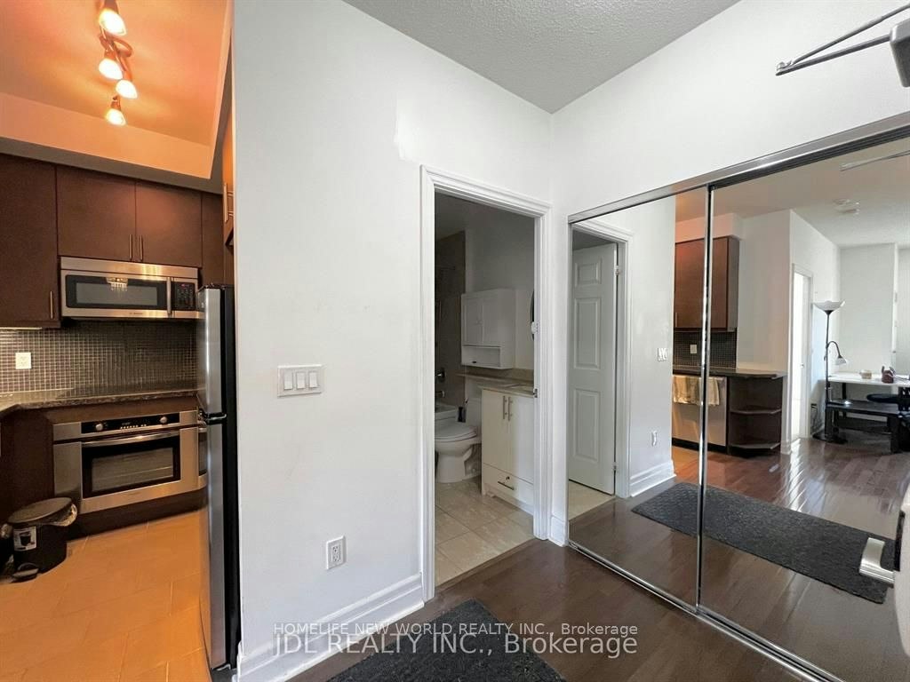 1507-35 Balmuto Street, Toronto, ON, M4Y 0A3 - 9