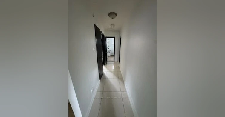 Lower-437 Lawrence Avenue W, Toronto, ON, M5M 1C3 - 9