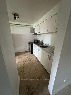 Lower-437 Lawrence Avenue W, Toronto, ON, M5M 1C3 - 8