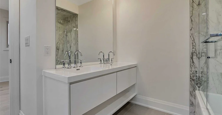 3rd-201 Cedric Avenue, Toronto, ON, M6C 3X7 - 10