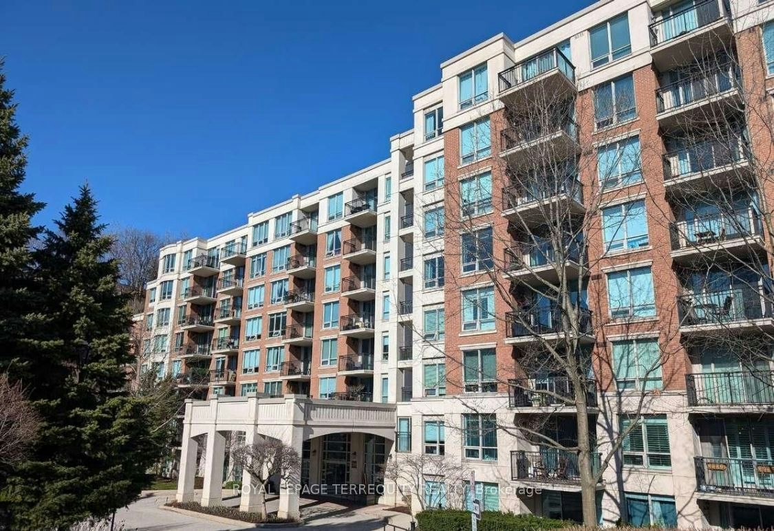 222-38 William Carson Crescent, Toronto, ON, M2P 2H2