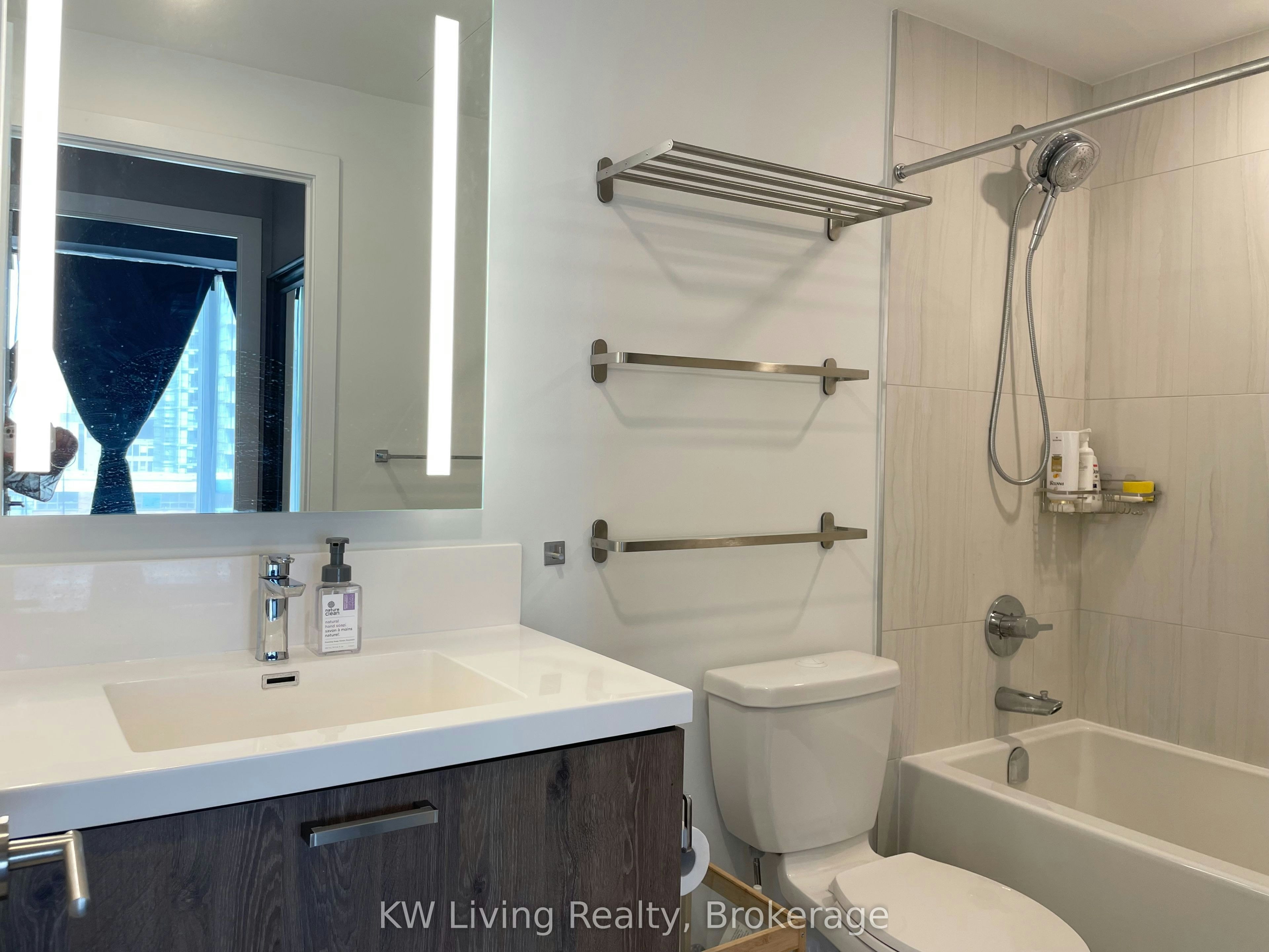 1109-50 Mccaul Street, Toronto, ON, M5T 0B6 - 18