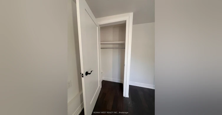 Upper-181 Cedric Avenue, Toronto, ON, M6C 3X7 - 6
