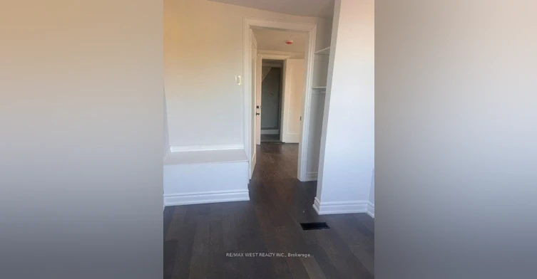 Upper-181 Cedric Avenue, Toronto, ON, M6C 3X7 - 7