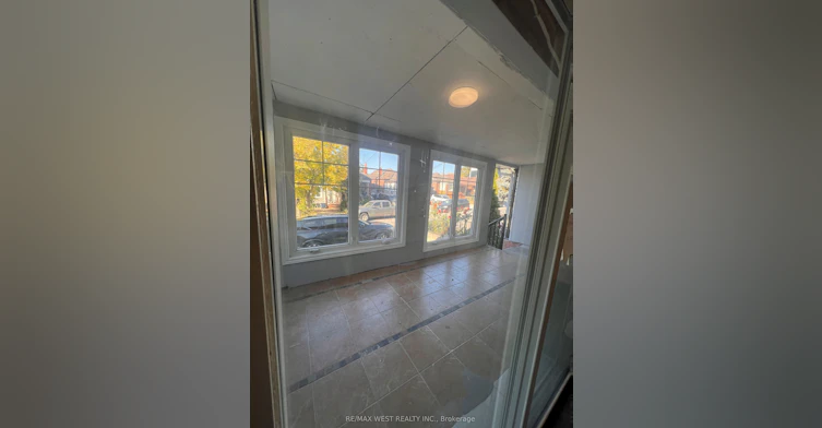 Main-181 Cedric Avenue, Toronto, ON, M6C 3X7 - 2