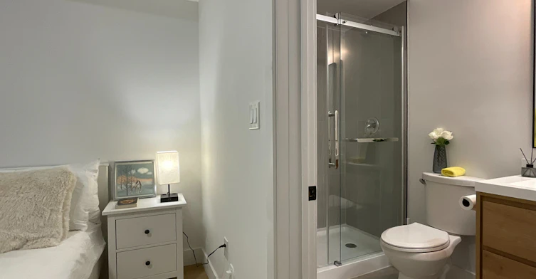 674 Manning Avenue, Toronto, ON, M6G 2W4 - 7