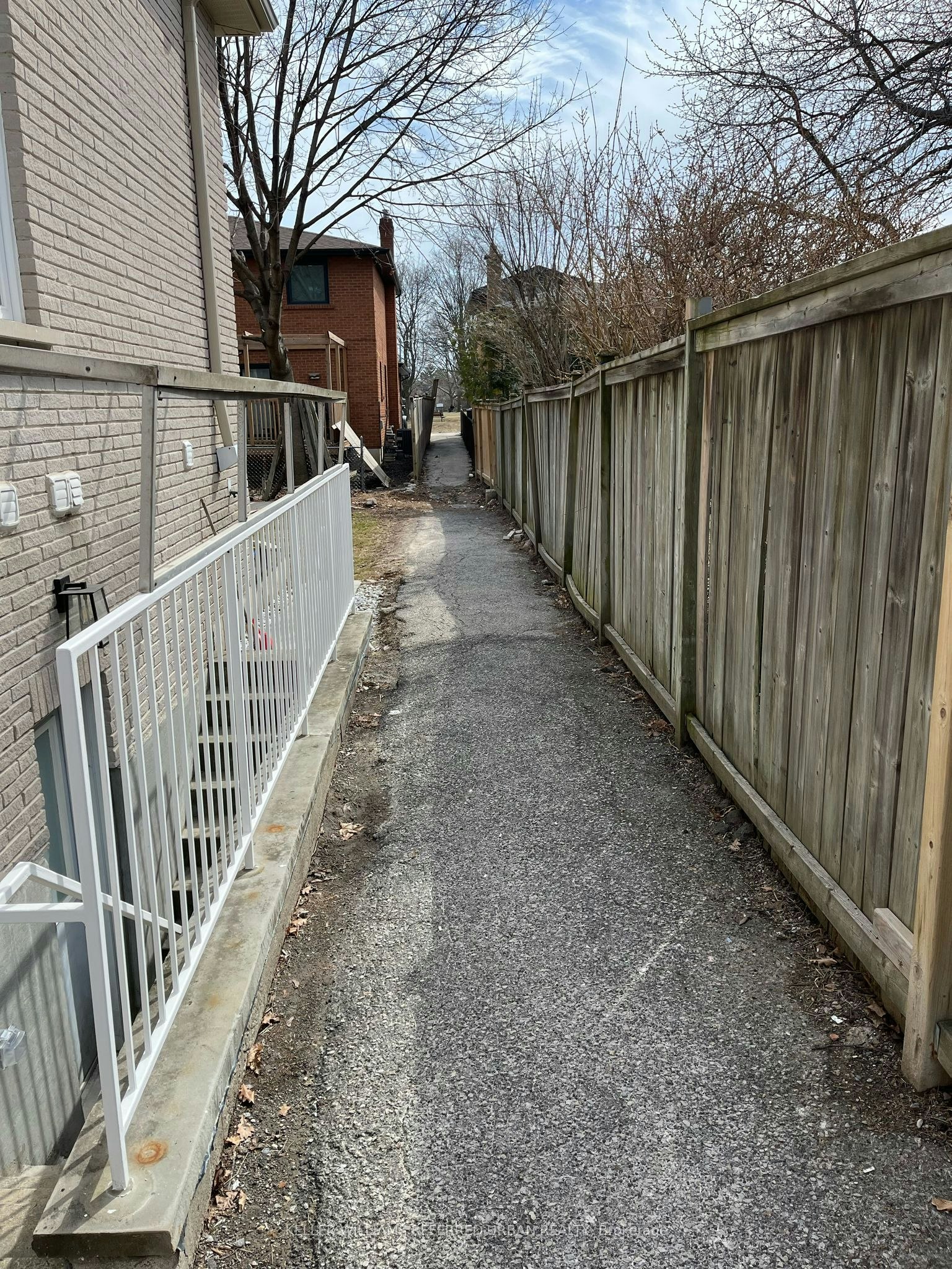 BSMT 2-103 Almore Avenue, Toronto, ON, M3H 2H4 - 24