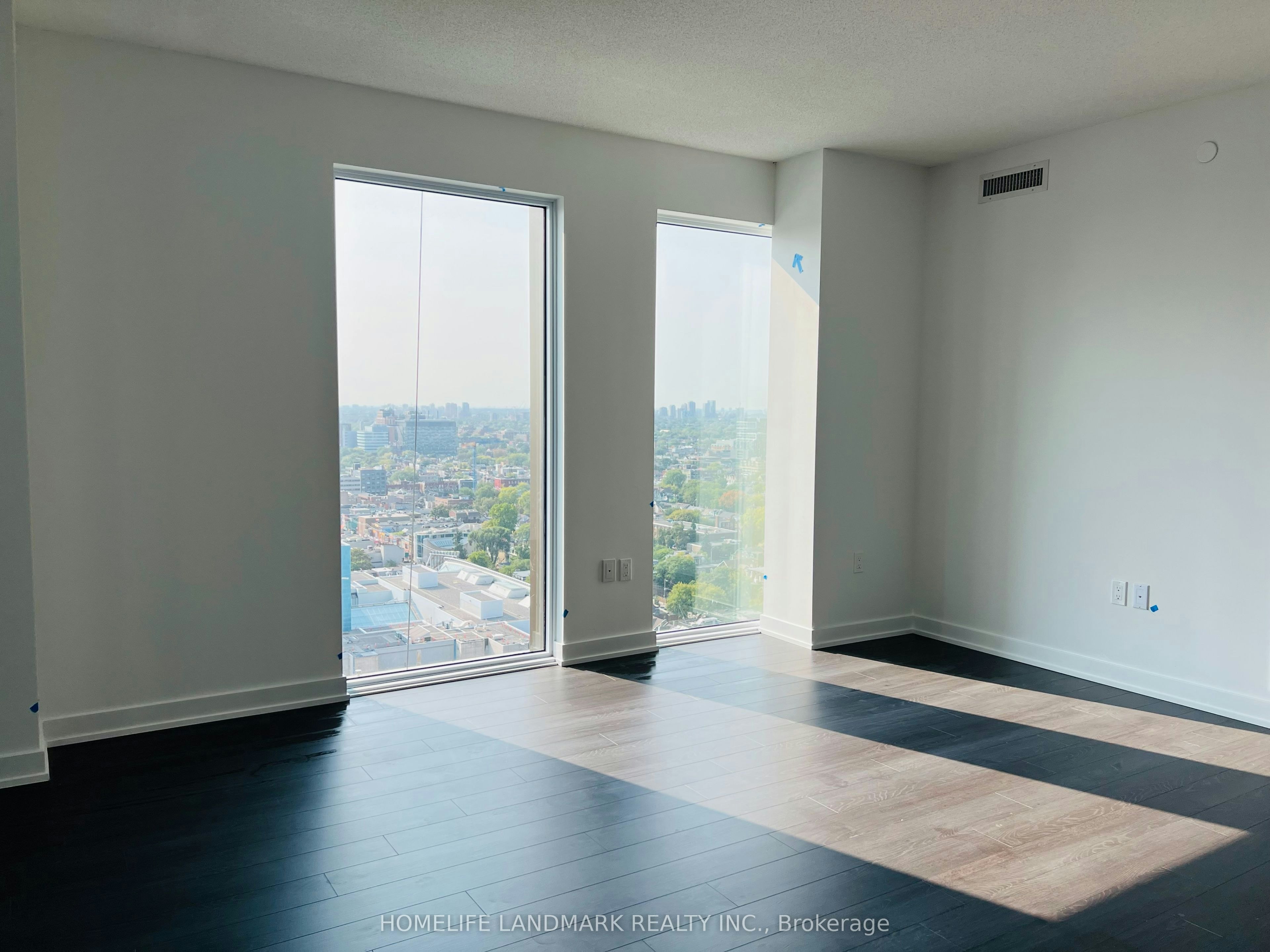 2408-238 Simcoe Street, Toronto, ON, M5T 0B8 - 6