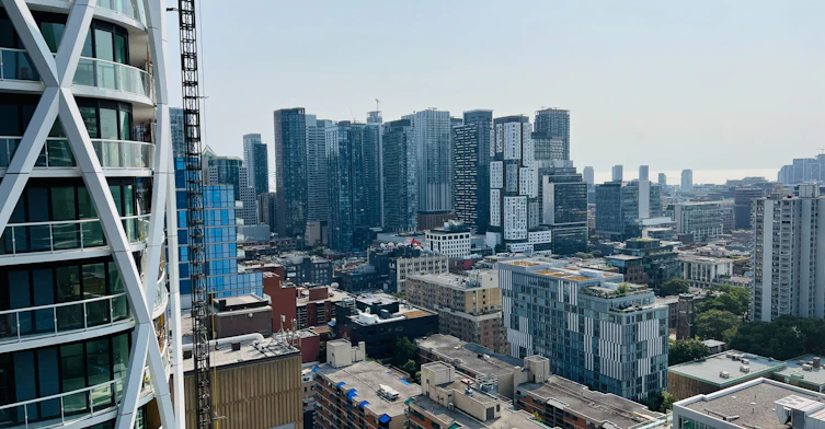 2408-238 Simcoe Street, Toronto, ON, M5T 0B8 - 16